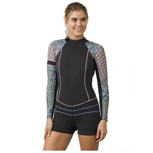 Prana Azura Shortie Wetsuit in Wild Orchid Fluer D’amour Size Large